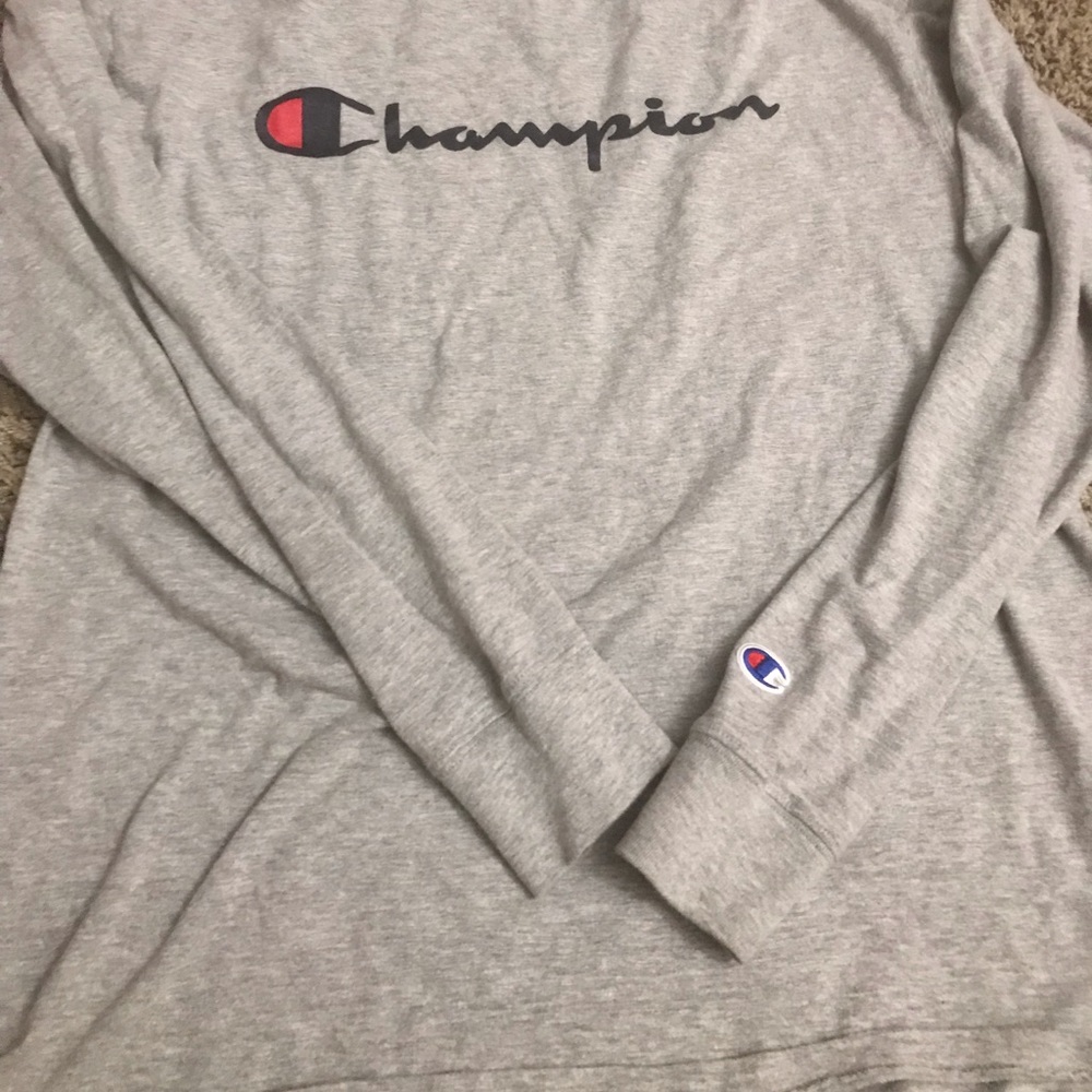 Champion long sleeve shirt